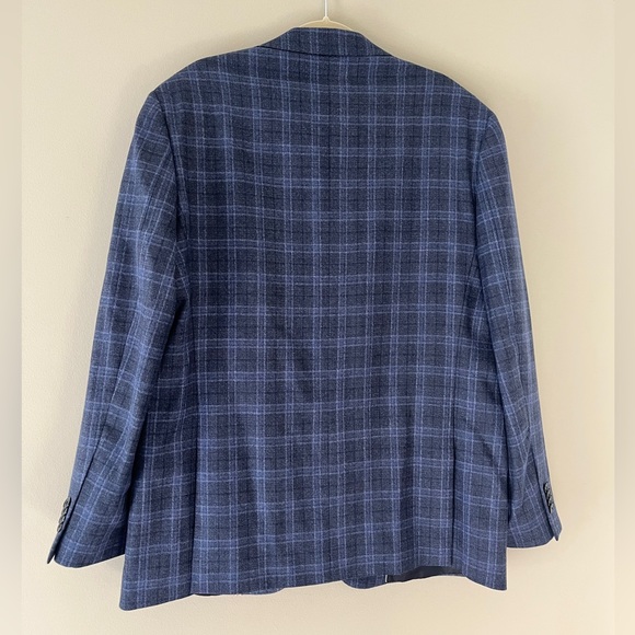 Joseph Abboud Navy Checkered Blazer - Picture 3 of 11